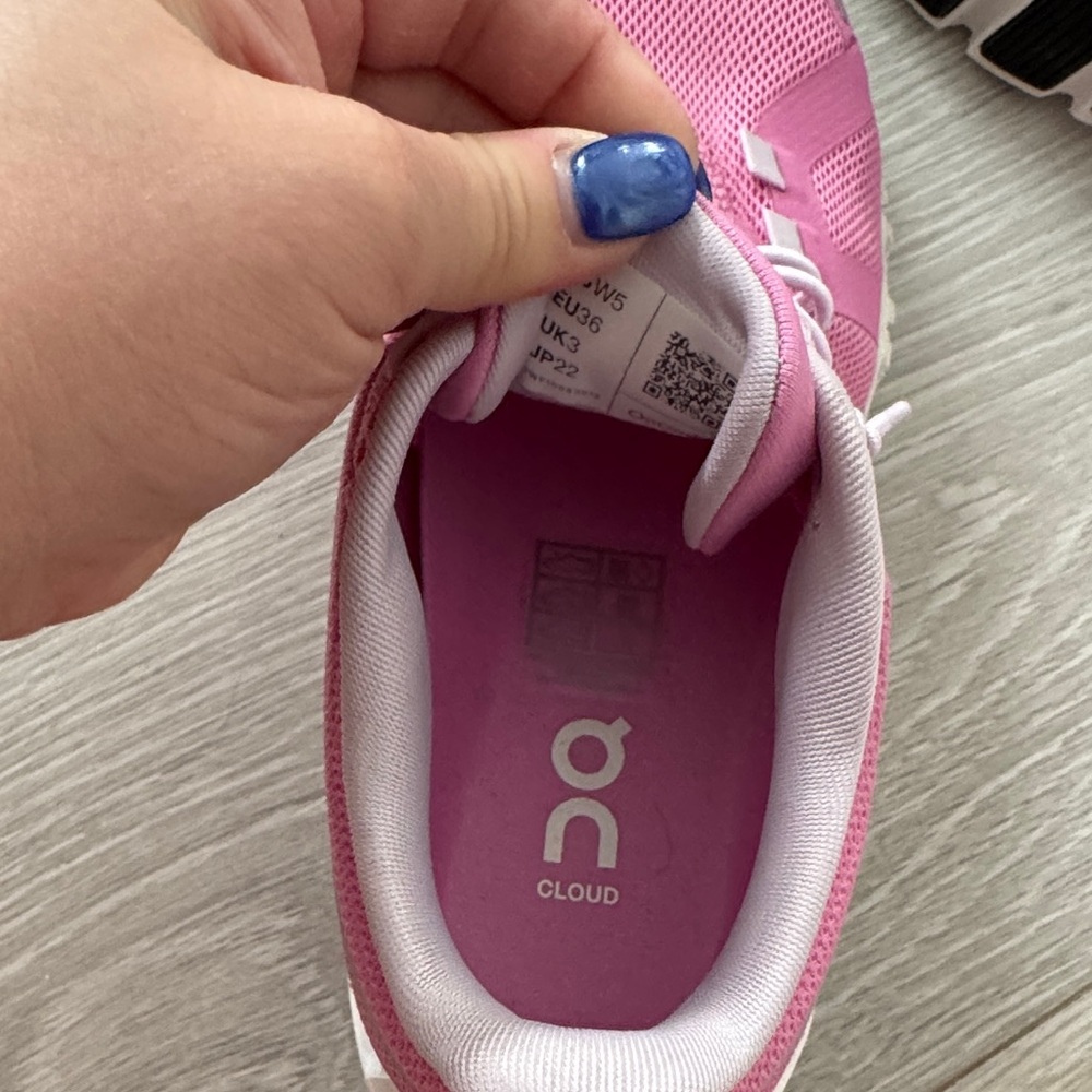 On Running Women's Pink and White Sneakers size 5 - worn once - Picture 6 of 8